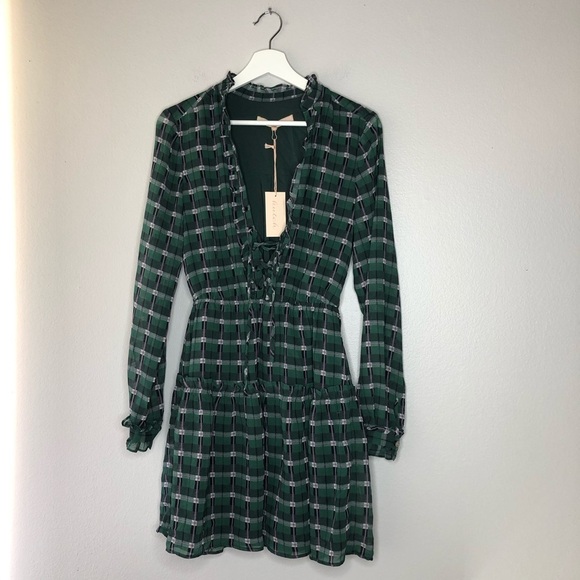 Hutch Design Perry Green Dress - Picture 2 of 4